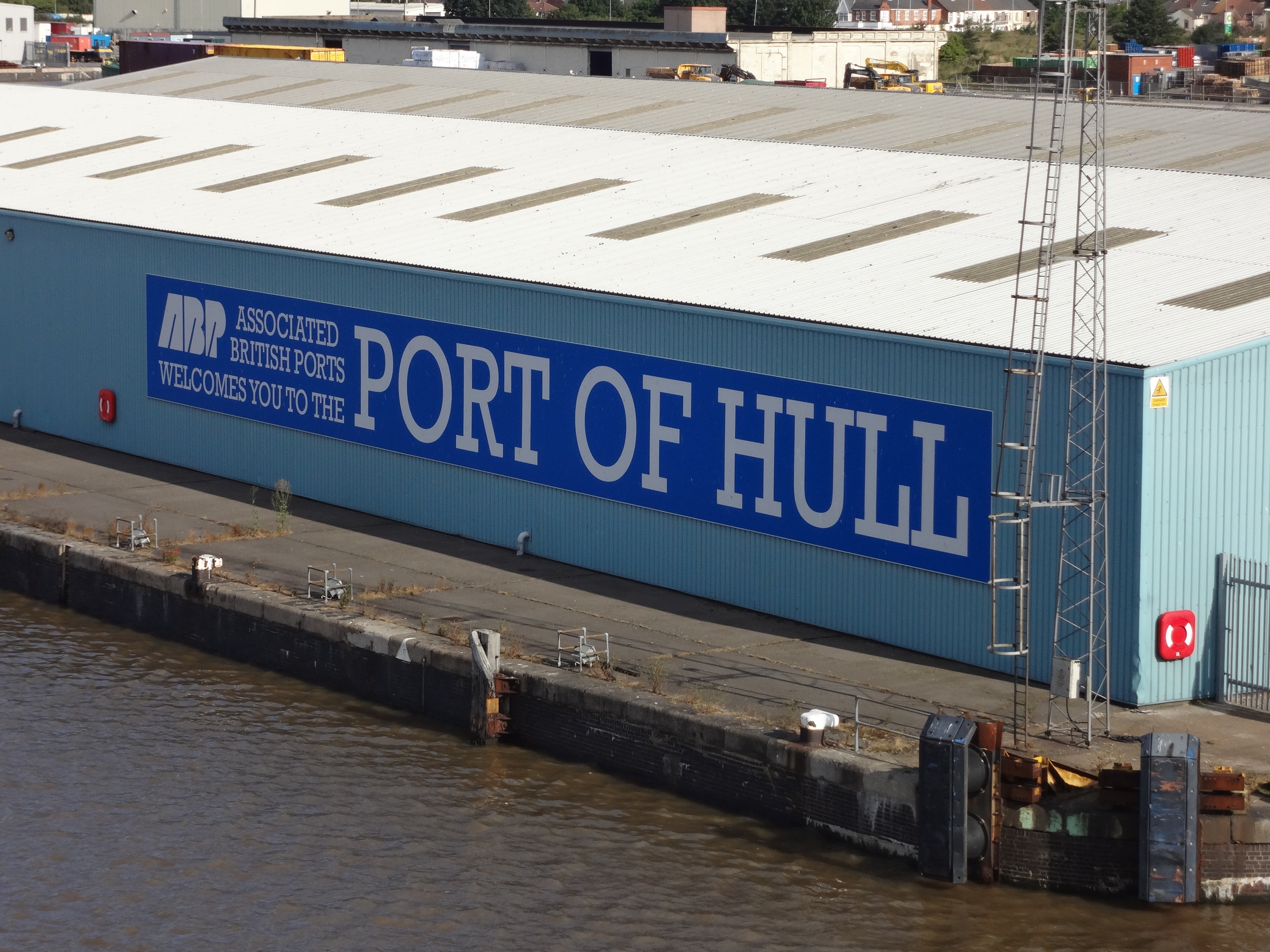 im Fährhafen von Hull