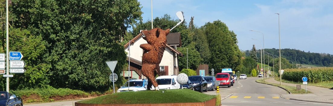 Strassenkreisel in Otelfingen